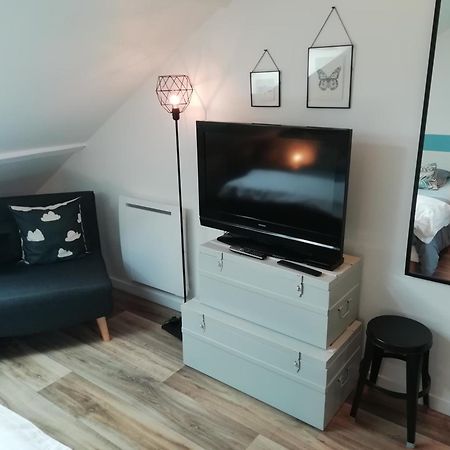 Studio Au Coeur De La Vallee De La Loire Azay-sur-Cher Esterno foto