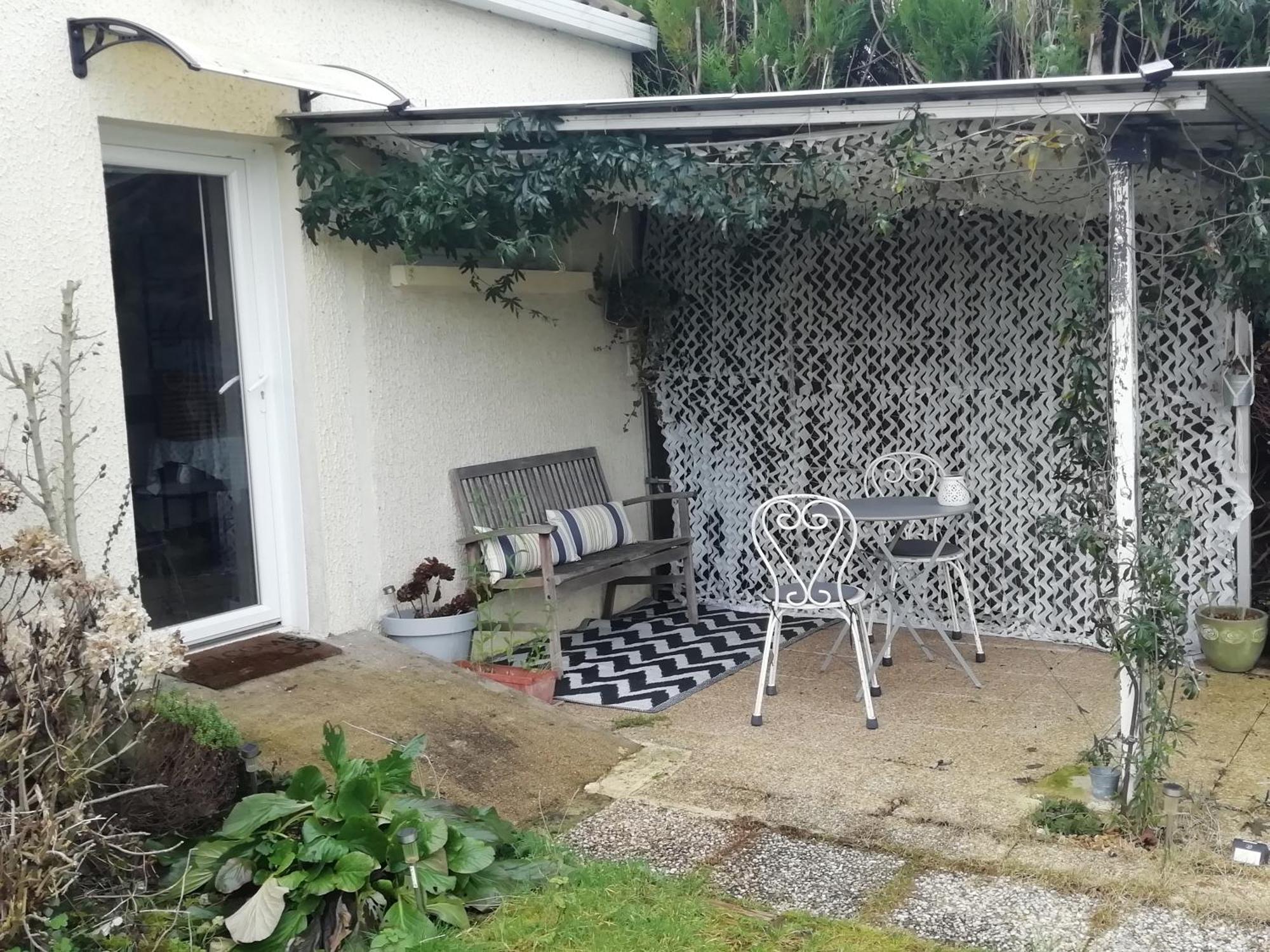 Studio Au Coeur De La Vallee De La Loire Azay-sur-Cher Esterno foto